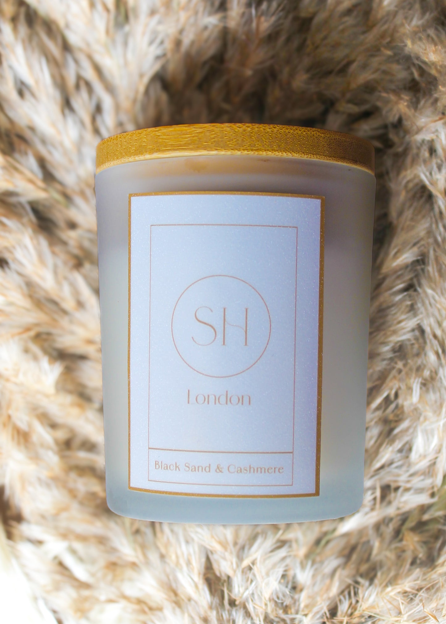 BLACK SAND & CASHMERE CANDLE