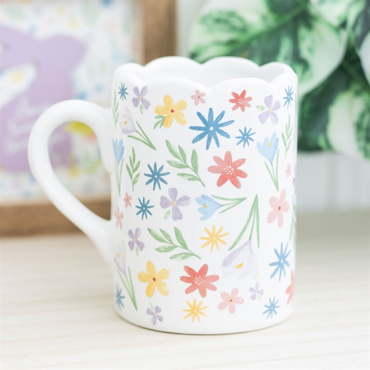 Spring Floral Print Scalloped Mug