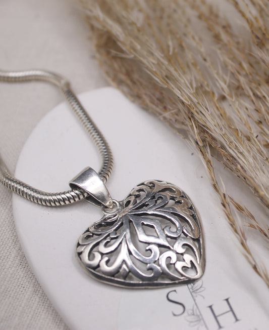 Silver Horn Necklace with Intricately Crafted Heart Pendant